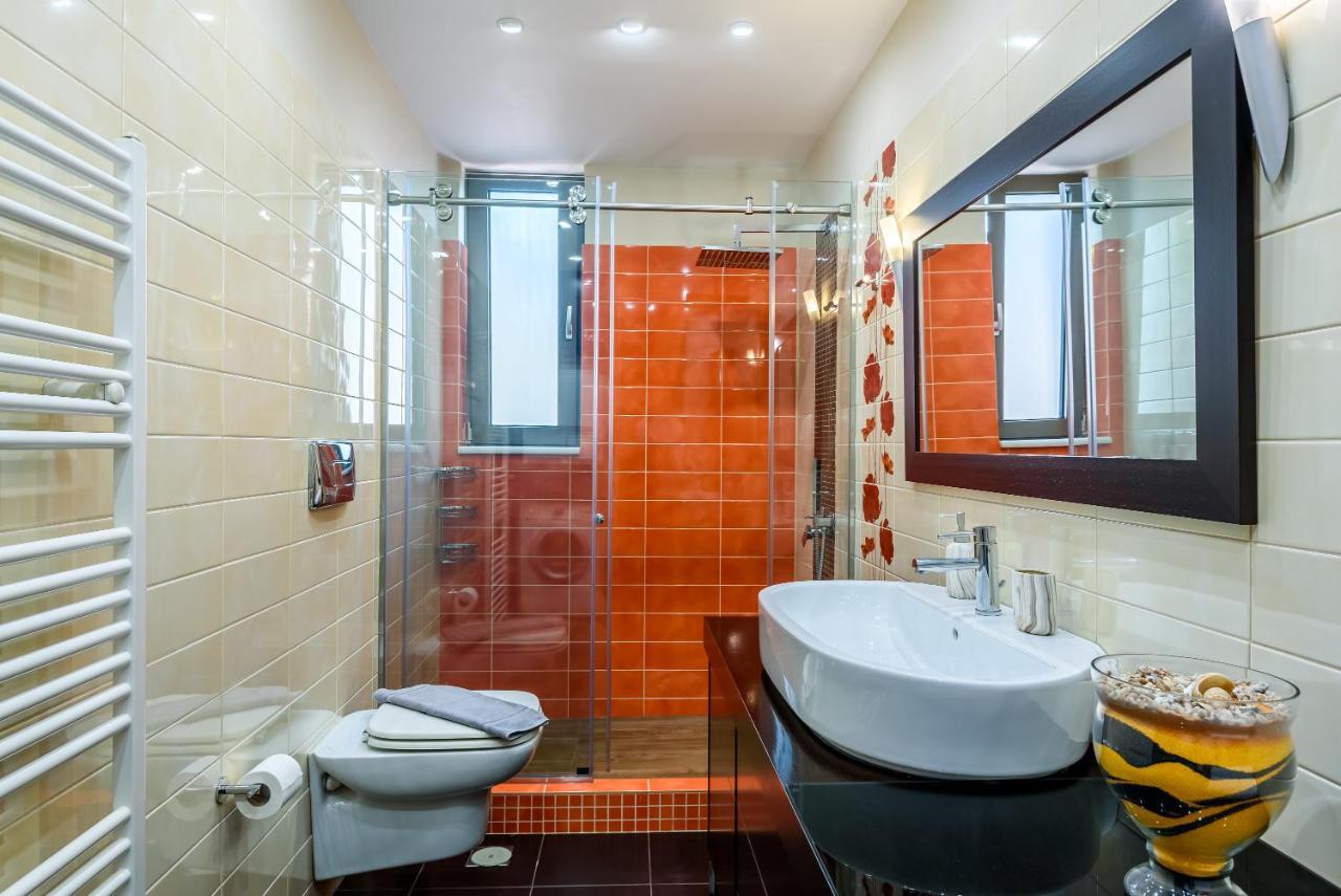 Luxury Villa In City Center With Rooftop Swimming Pool La Canea Exterior foto